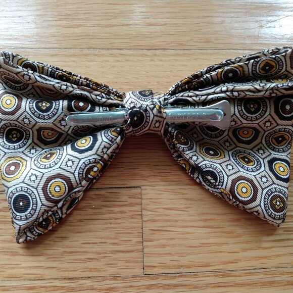 Vintage Butterfly Bowtie Ormond Wide Clip On Retro 60s 70s Brown Yellow - Picture 6 of 16